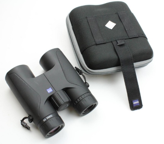 ZEISS Terra ED 10x42 binoculars