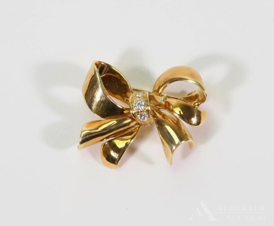 18KY Gold Diamond Bow Pin