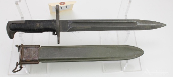 US M1 Garand Bayonet and Scabbard.