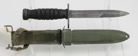 US M4 Bayonet and Scabbard.