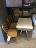 Child?s Desk and Chairs