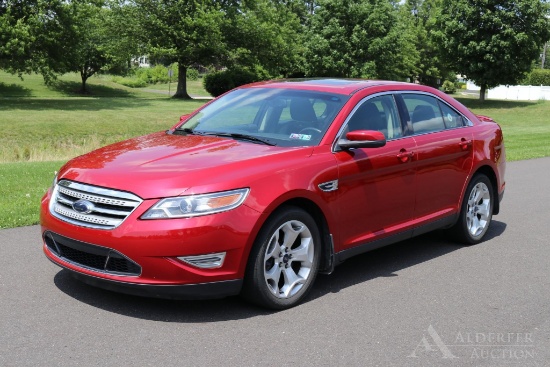 2010 Ford Taurus SHO