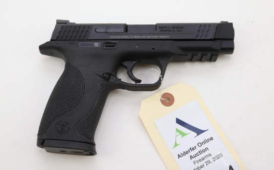 Smith & Wesson M&P 45 semi-automatic pistol.