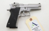 Smith & Wesson 5906 semi-automatic pistol.