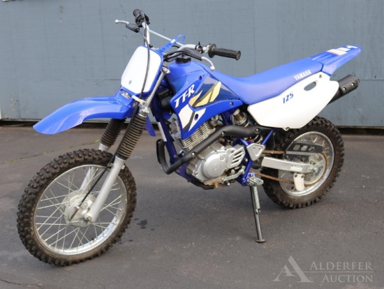 2002 Yamaha TTR125 Motorcycle