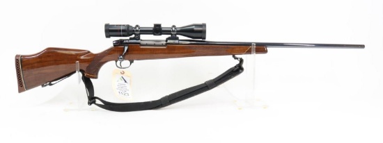 Weatherby Mark V Bolt Action Rifle
