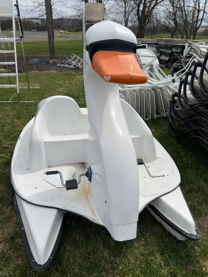 Swan Pedal Boat