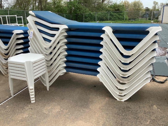 Chaise Lounge Chairs