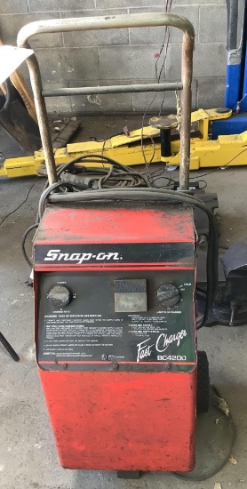 Snap-On Charger