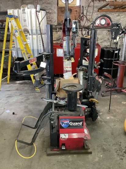 ProGuard Plus Leverless Tire Changer