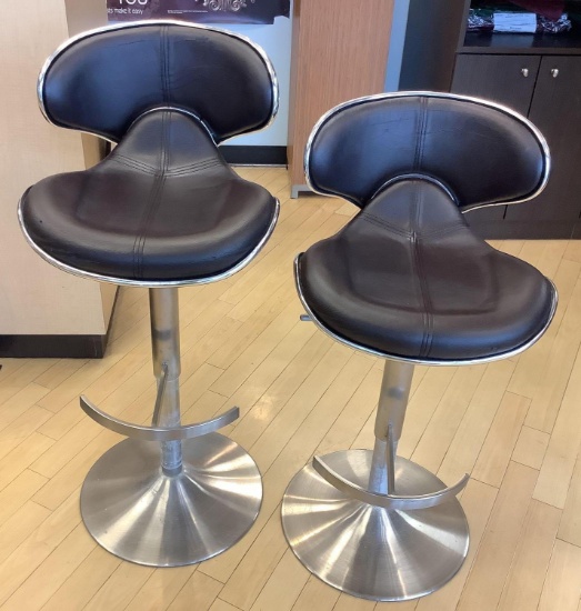 Swivel Salon Stools