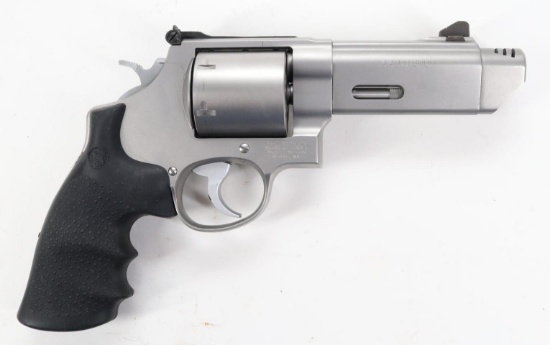 Smith & Wesson Model 629-8 Performance Center Double Action Revolver