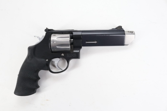 Smith & Wesson Model 627-5 Performance Center Double Action Revolver