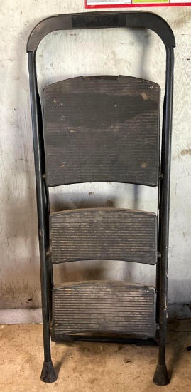 Step Ladder