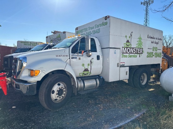 2015 Ford F-750 Truck