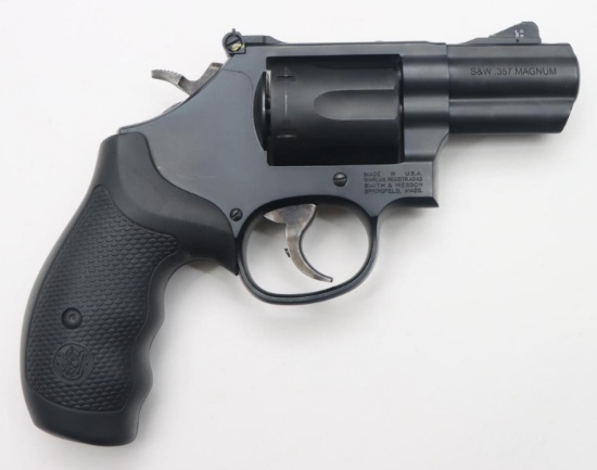 Smith & Wesson 19-9 Performance Center Double Action Revolver