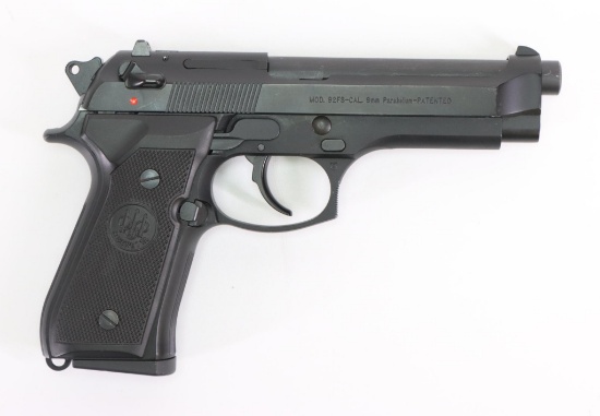 Beretta 92FS Semi Automatic Pistol