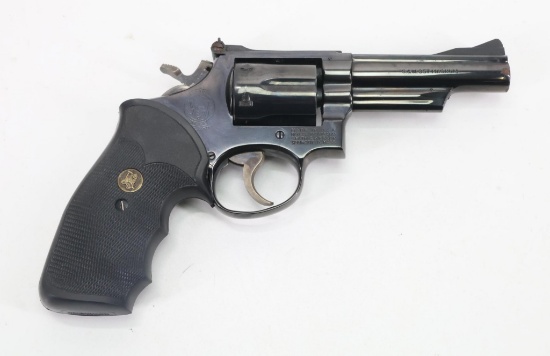 Smith & Wesson 19-3 Combat Magnum Double Action Revolver