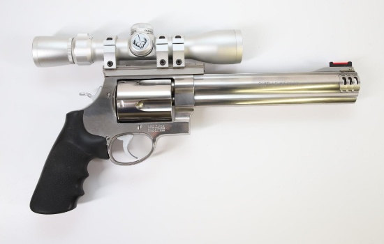 Smith & Wesson 500 Double Action Revolver