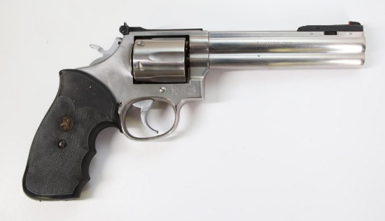 Smith & Wesson 686-3 Double Action Revolver