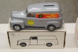 1/25 ERTL 1950 Chevy Panel Truck Bank #9658