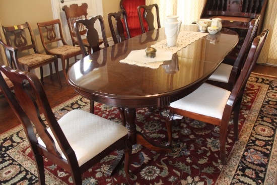 Dining Table with 6 Chairs and 1 Leaf