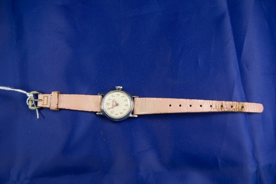 U.S. TIME " CINDERELLA" OFFICIAL DISNEY WRIST WATCH - RUNS - 1957