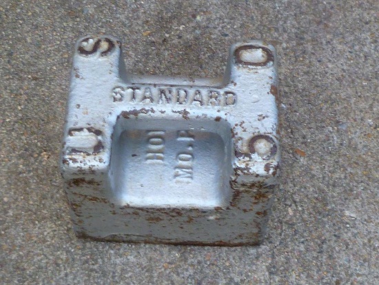 Railroad-marked 50-Pound Scale Weight: MO.P.R.R.