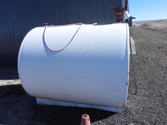 1000 gallon diesel fuel tank with pump and nozzle
