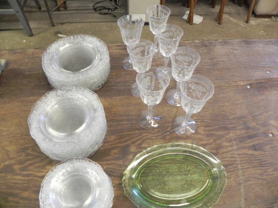 42 piece etched glass dish set