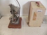 Keystone 109D 8mm projector with case (tested operable).