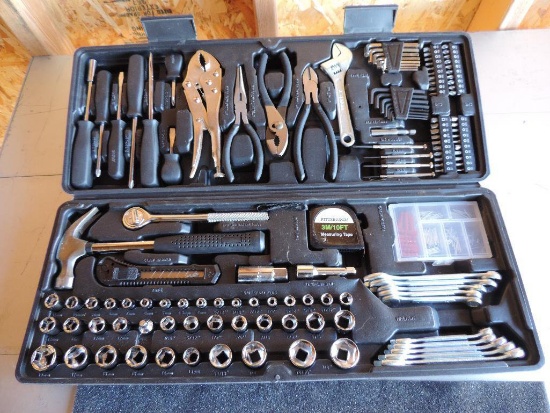 Complete Pittsburg tool set in hard case.