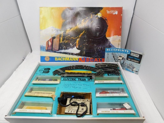 Bachmann N gauge railroad set