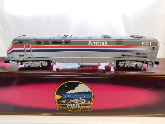 MTH O gauge model railroad Amtrak 3 stripe Genesis diesel engine