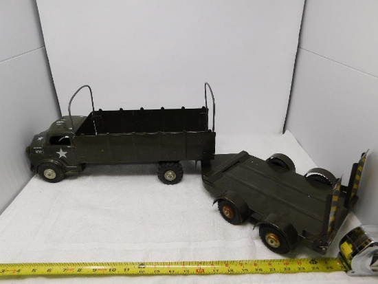 Vintage Marx Lumar Army personnel truck and trailer