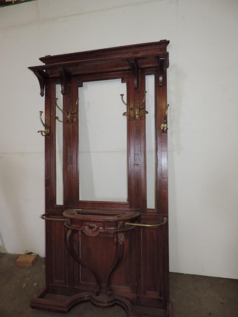 antique hall tree on Ornate Antique Hall Tree With Brass Hardware Art Antiques Collectibles Antiques Online Auctions Proxibid