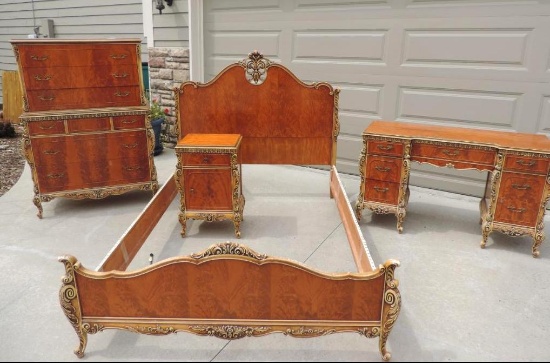Beautiful antique bedroom set by Joerns Brothers ( stevens point WIS).