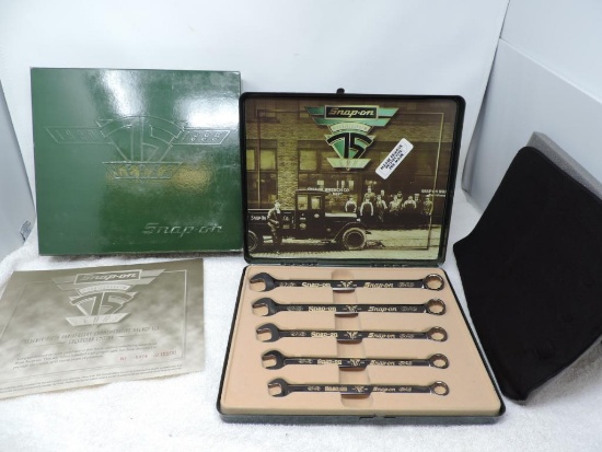 Snap-On 75th Anniversary wrench set with box, metal case and COA.