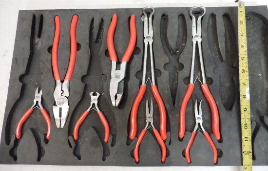 8 Mac tools pliers.