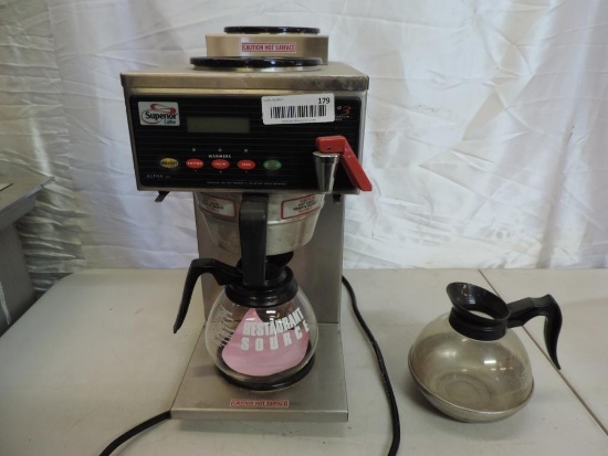 Commercial Curtis G3 superior coffee machine with extra pot (tested operable).