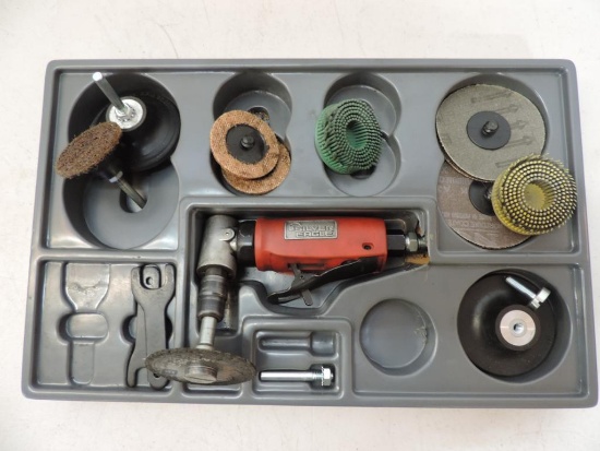 Siver Eagle SE355 3/8" air tool with accessories.