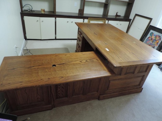 Nice Woodley's Winners Only desk with return.