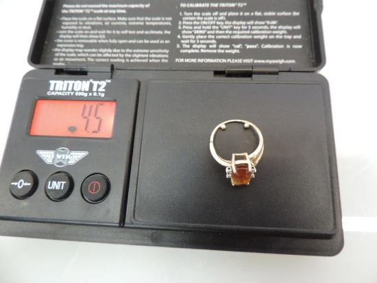 4.5gram total weight 14k gold ring with untested stones, size 5.
