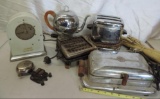 Vintage kitchenware lot.