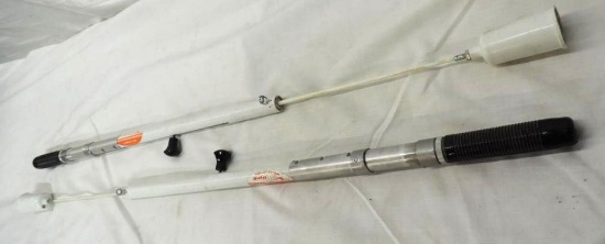 2 Jet -Action Auto cast poles (tested operable).