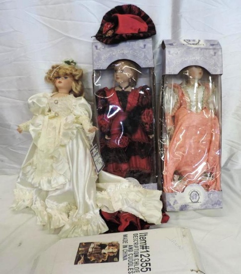 Collector doll lot.