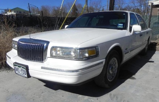 1996 Lincoln Town car