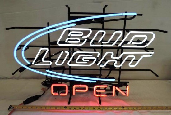 Bud Light Open neon.