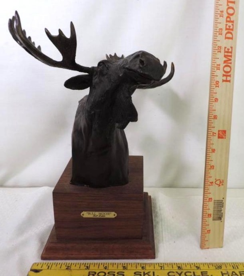 Bronze Bull Moose by Bill Zubko