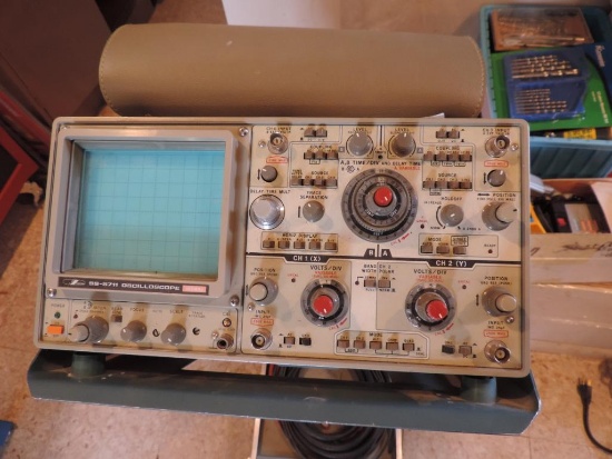 SS-5711 Oscilliscope with stand.